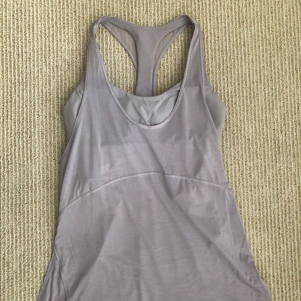 Lululemon light purple top never worn